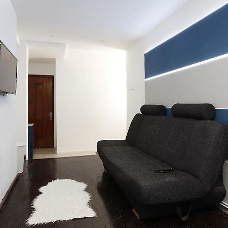 1 Bdrm Apartment In City Center بوخارست المظهر الخارجي الصورة